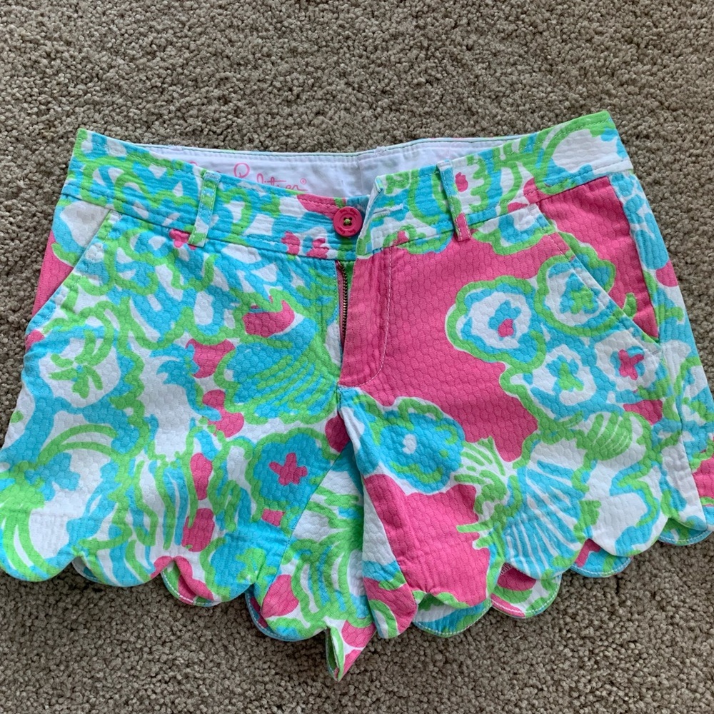 Lilly Pulitzer Buttercup Shorts - Picture 3 of 8